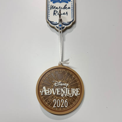 Adventure Cruise door decor